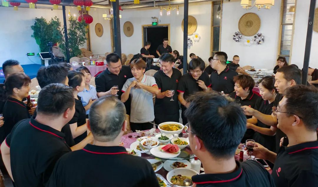 心相融·创未来 | 尊龙凯时人生就是搏物流2023年度年中会议