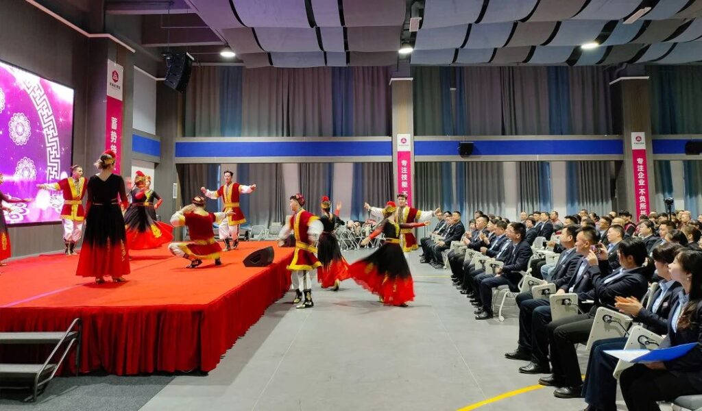 尊龙凯时人生就是搏物流2023年度表彰大会